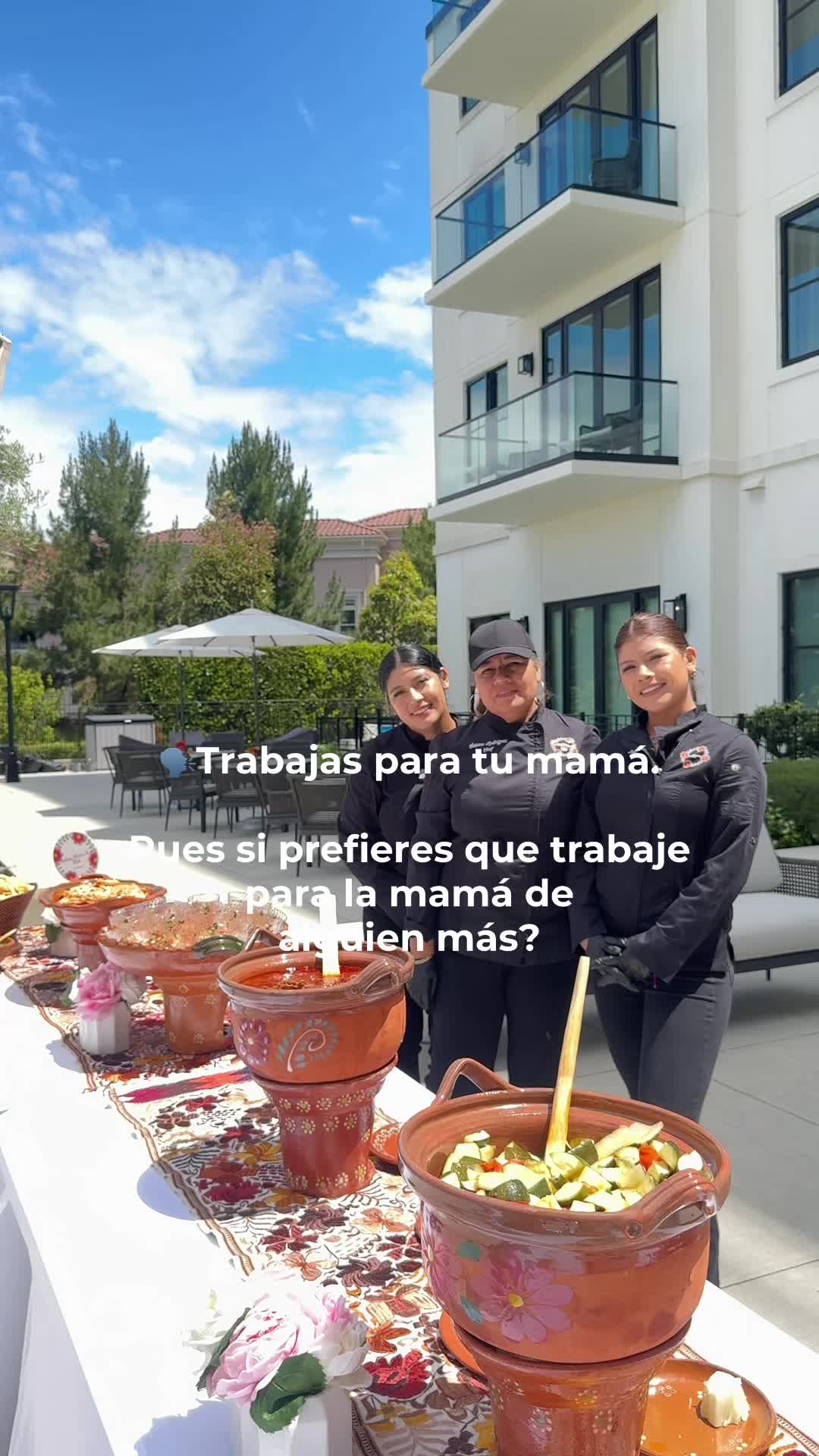 @salsasmoleymas
