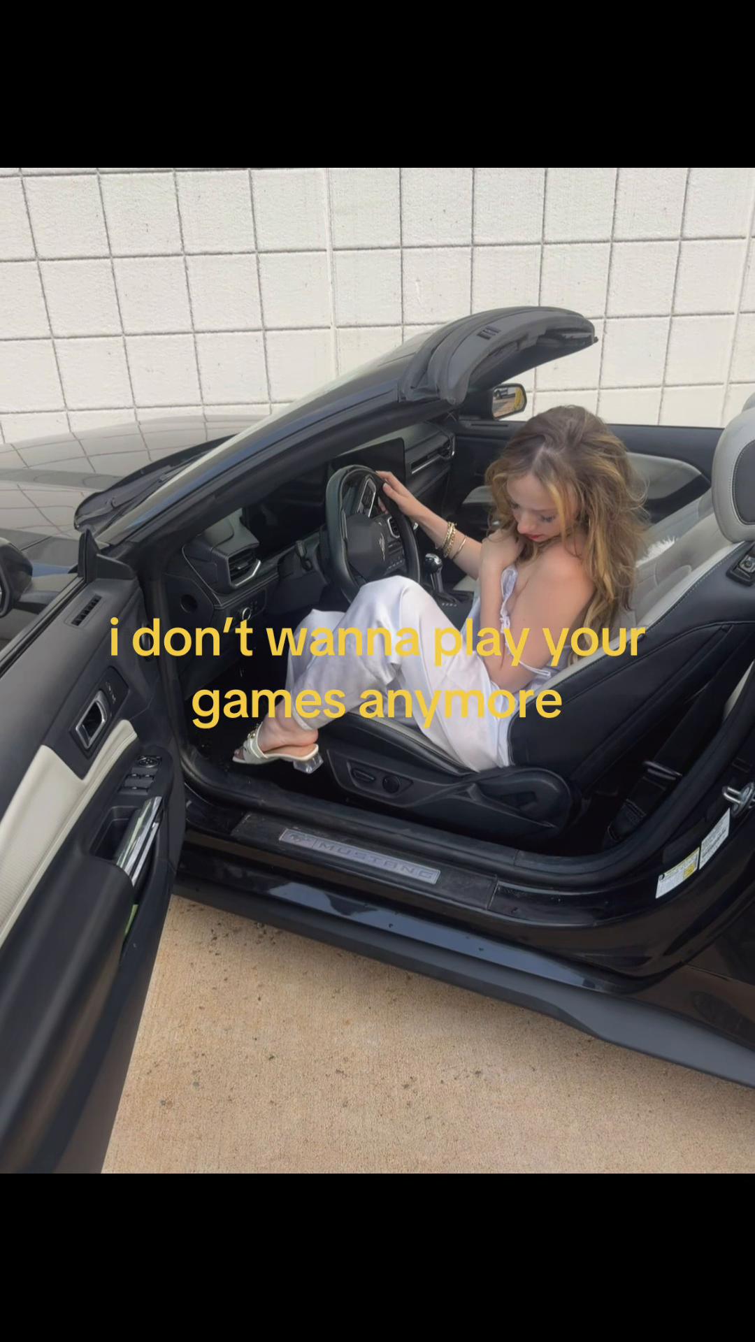 @HoneyTV