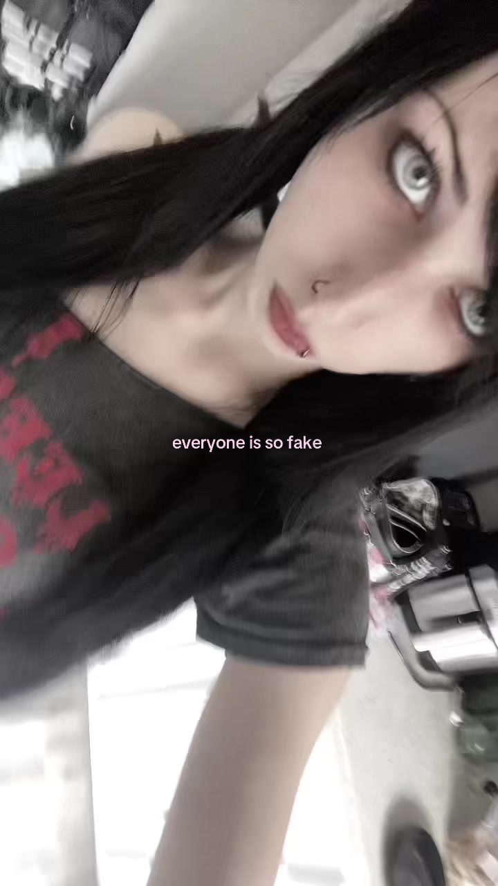 @kairi 🪽🐇 🦢