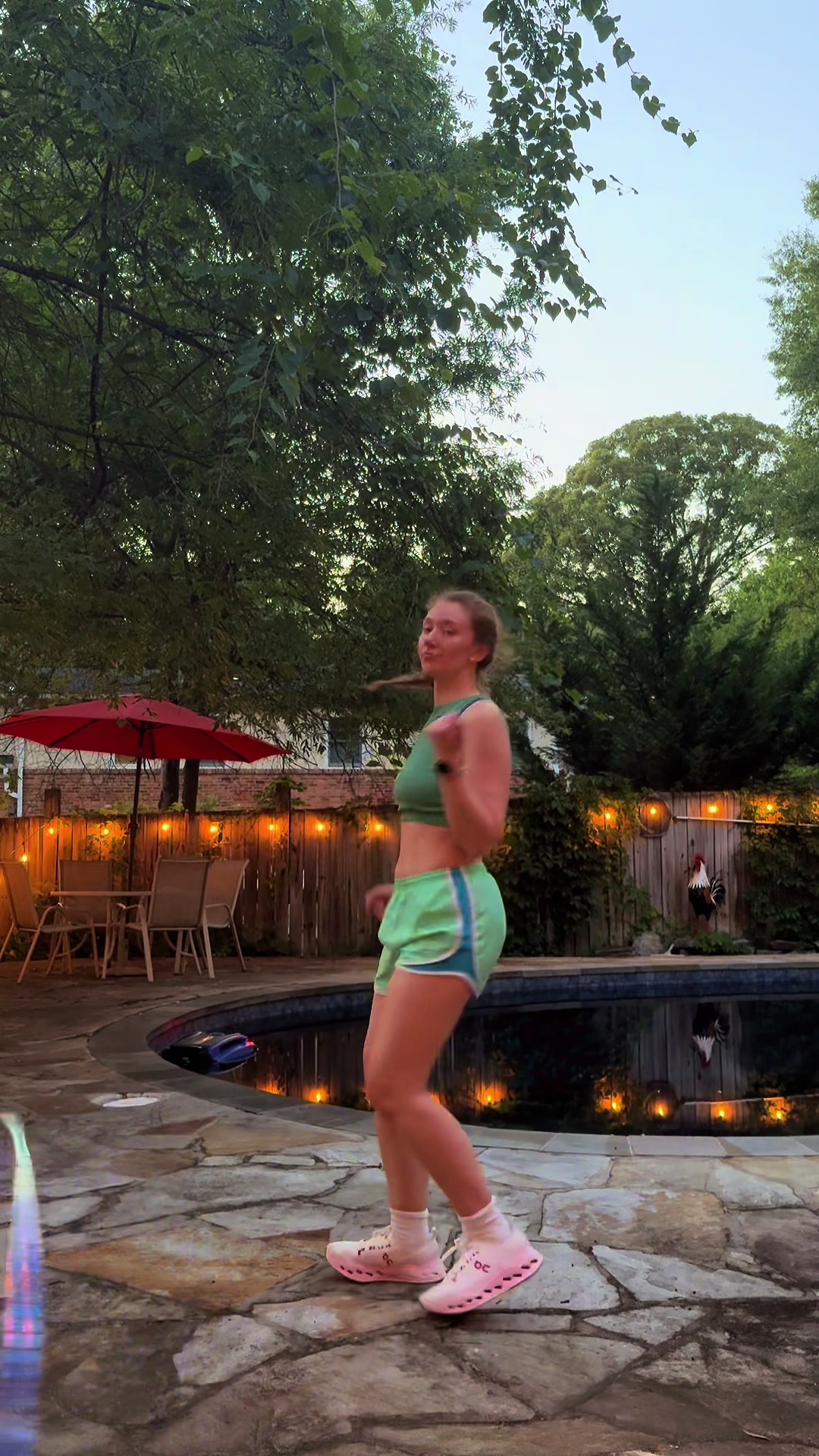 @Izzypop