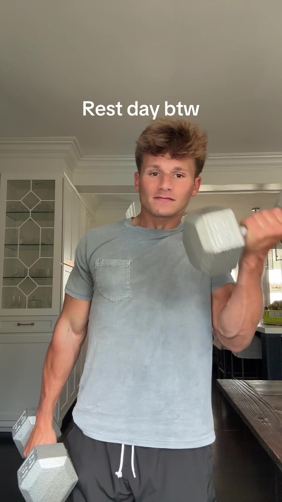 @collegelifting.bros