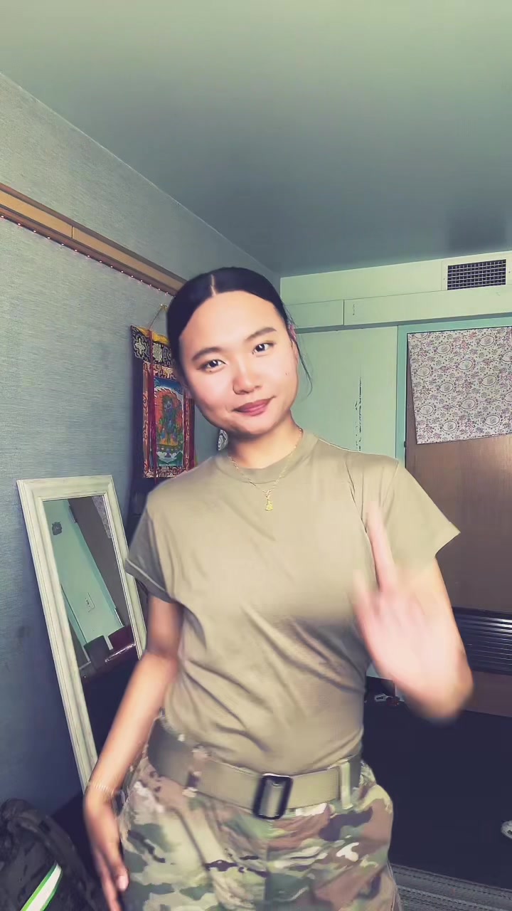 @Lisha Gurung