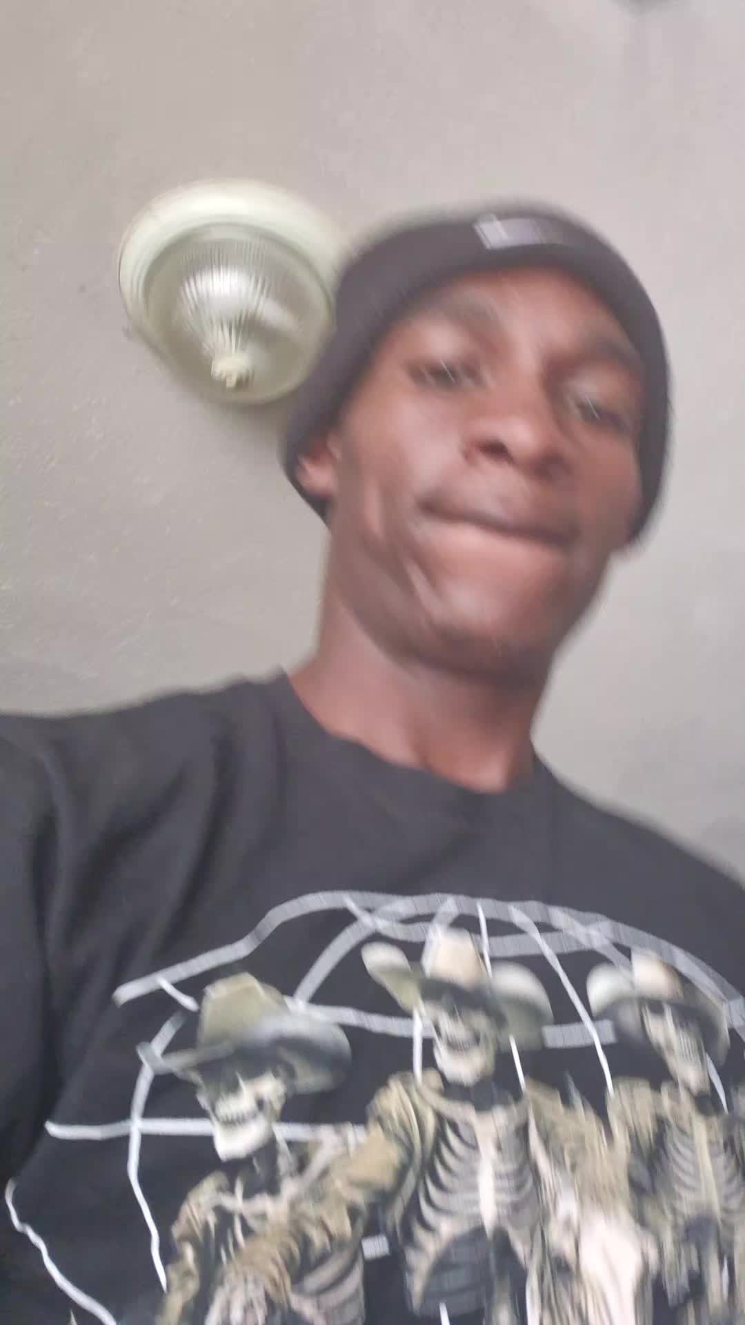 @Kiana