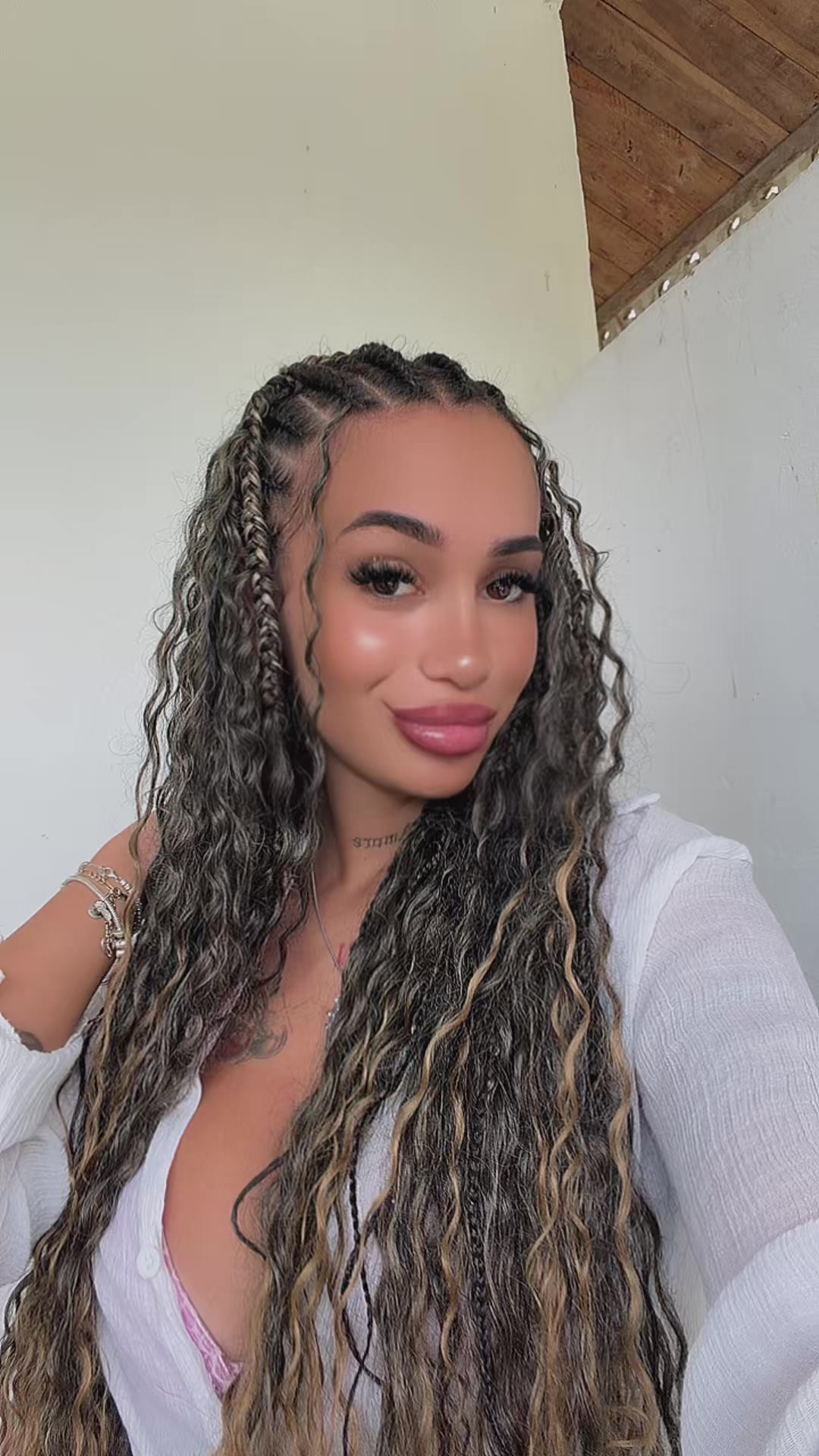 @theanjab