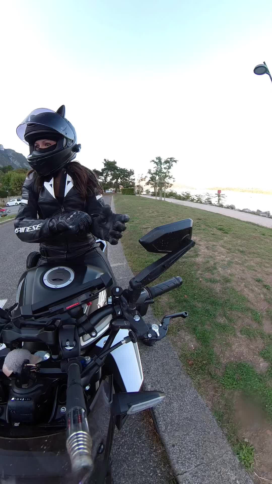 @Kitty bikergirl ✌️