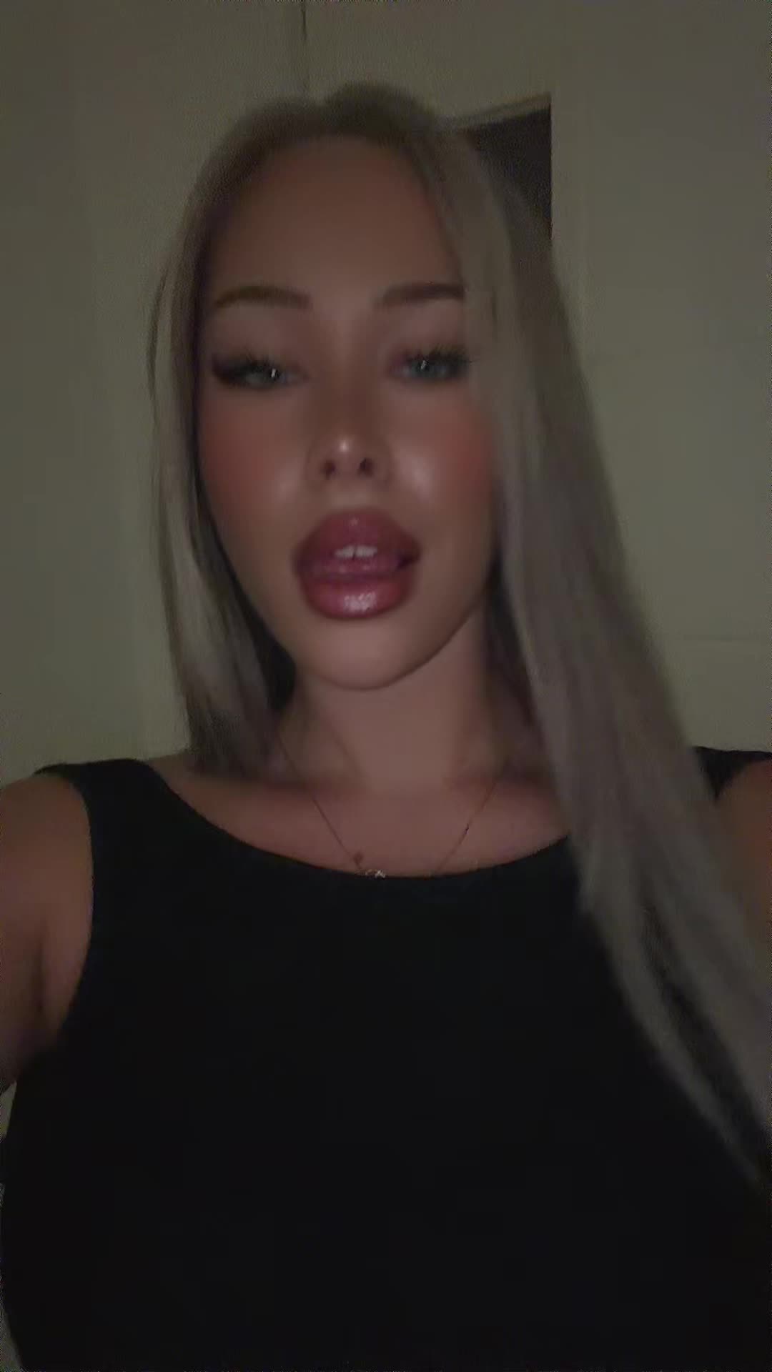 @Cassandrabq