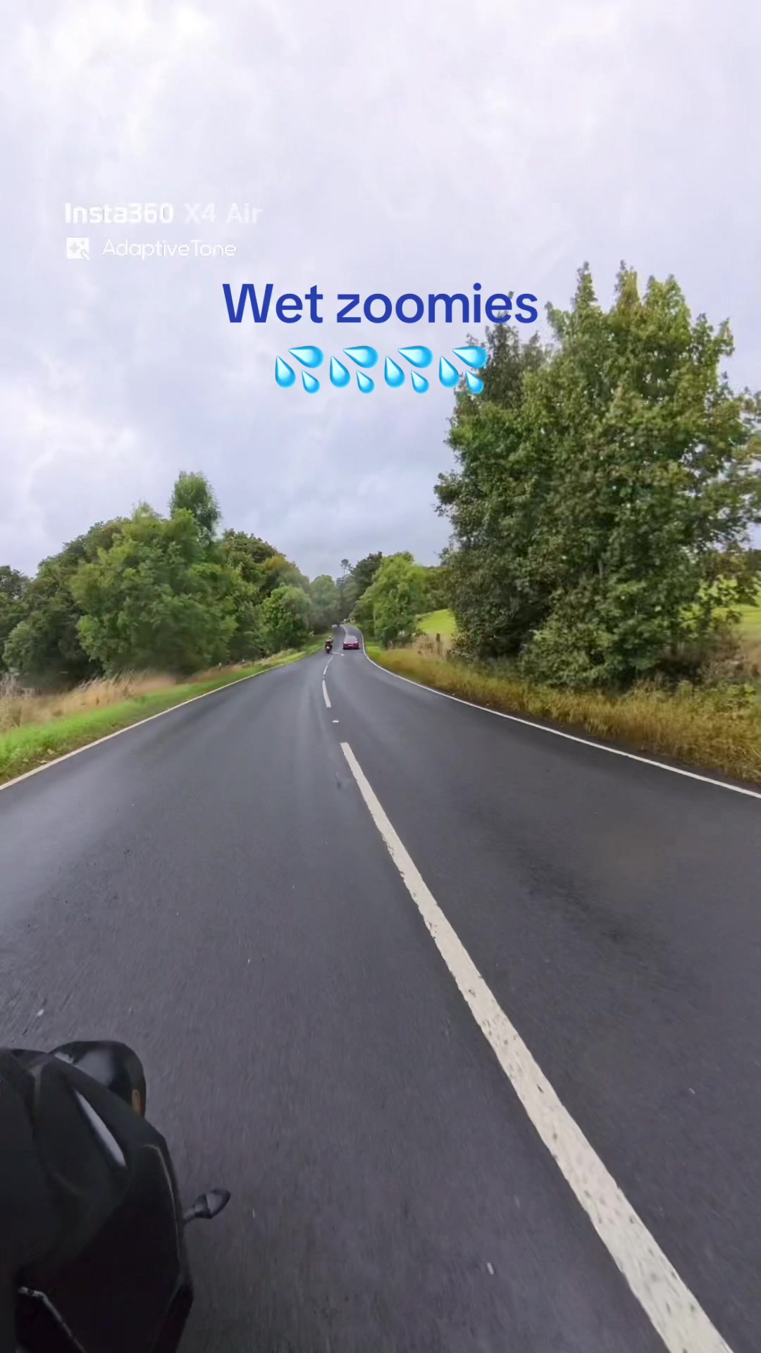 @LivyZed🏍️