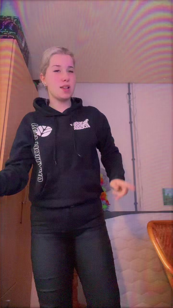 @Alyshadolphijn