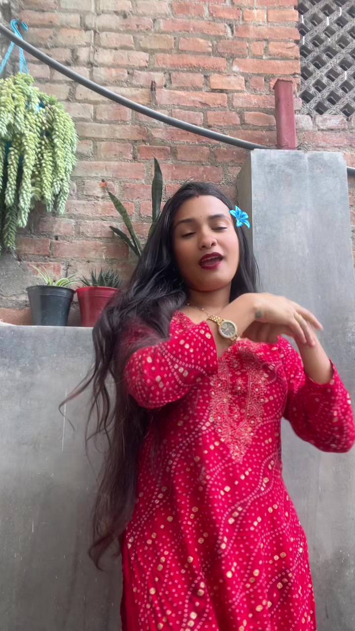 @Ayushu🤪