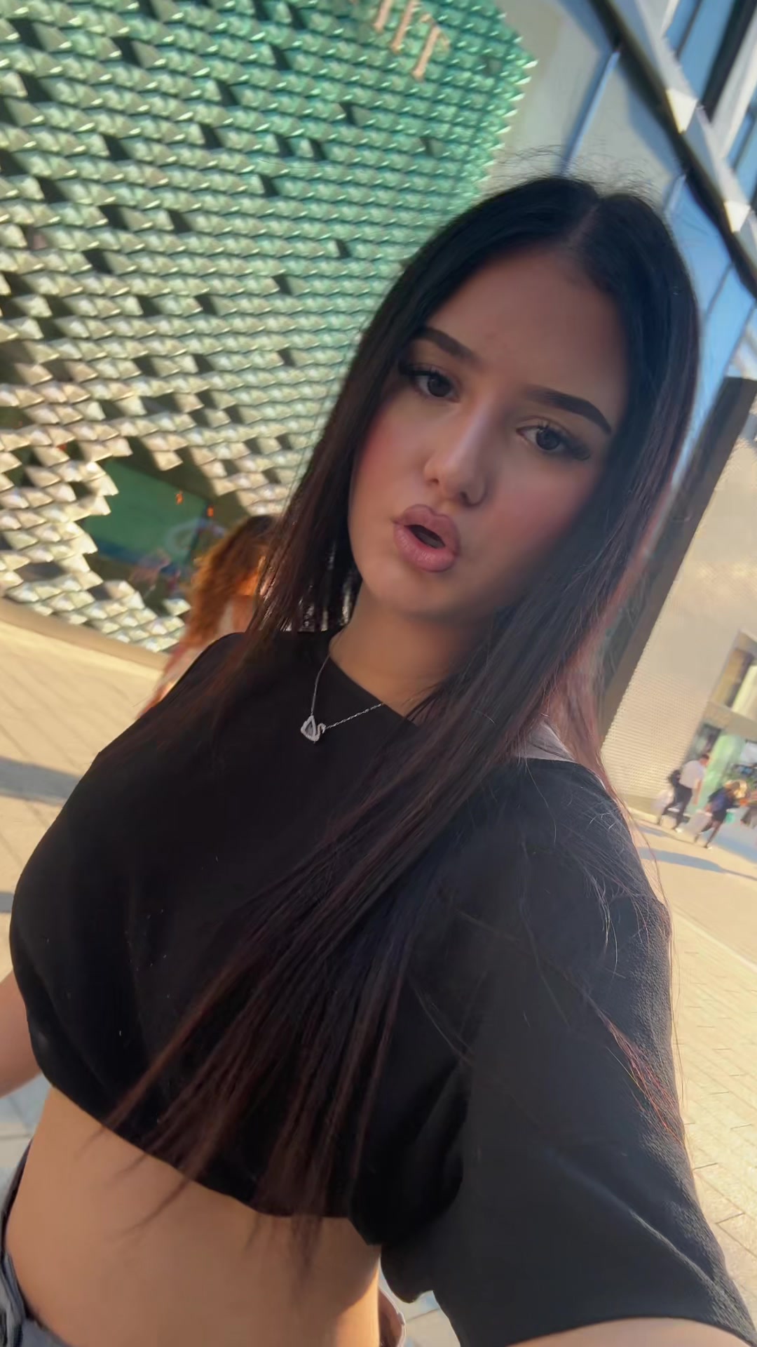 @yasmindzr