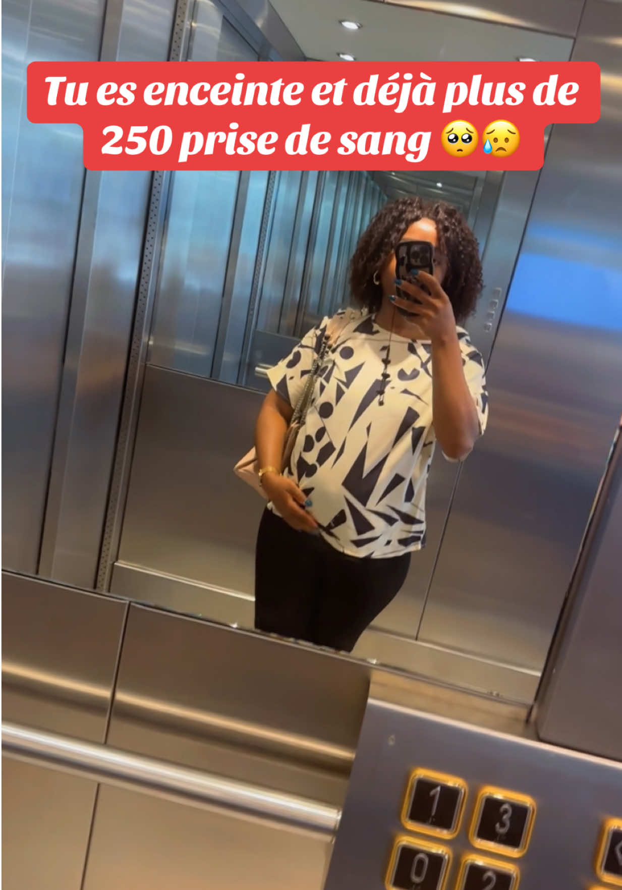 @lalova🫦