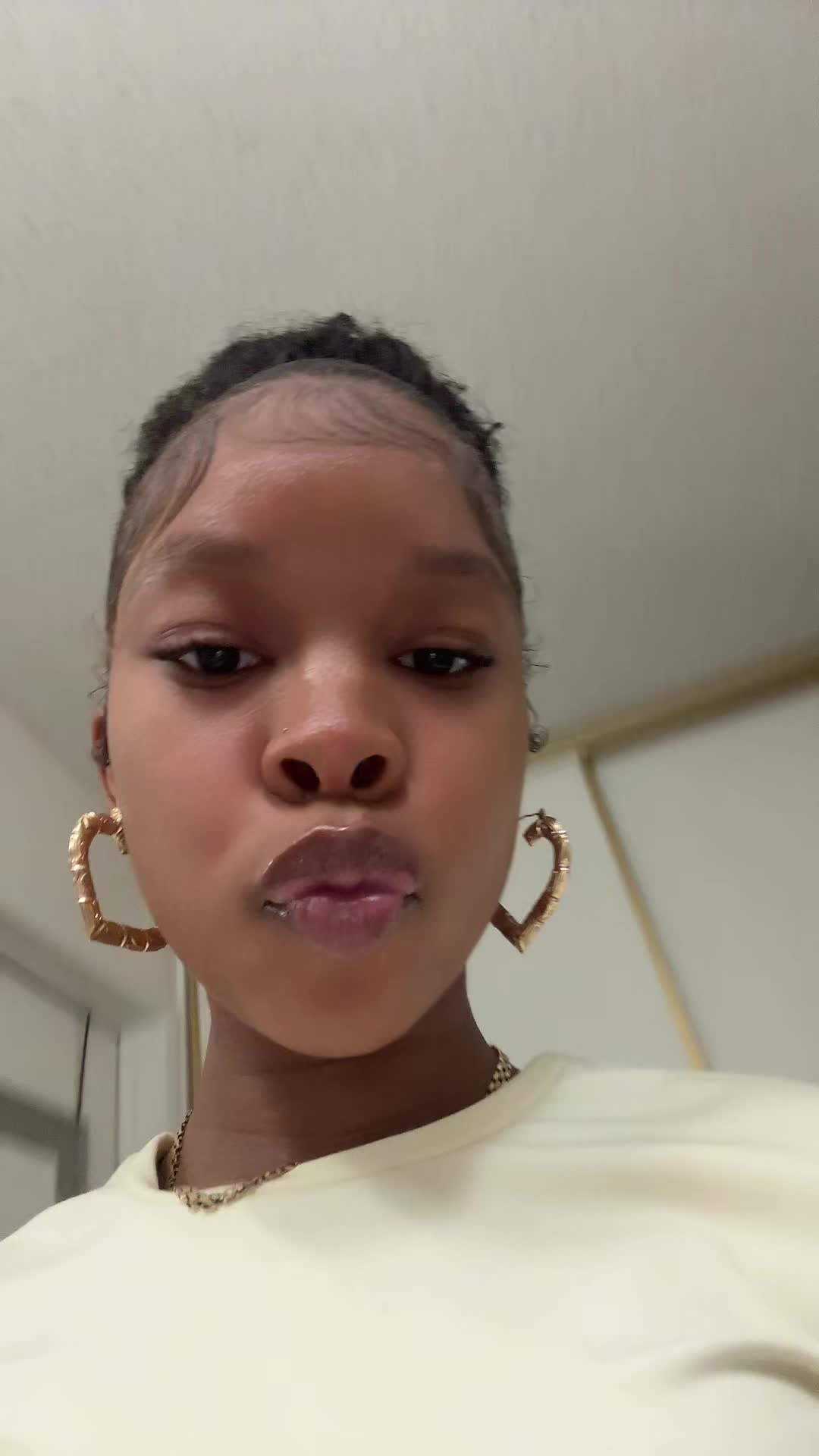 @🪷