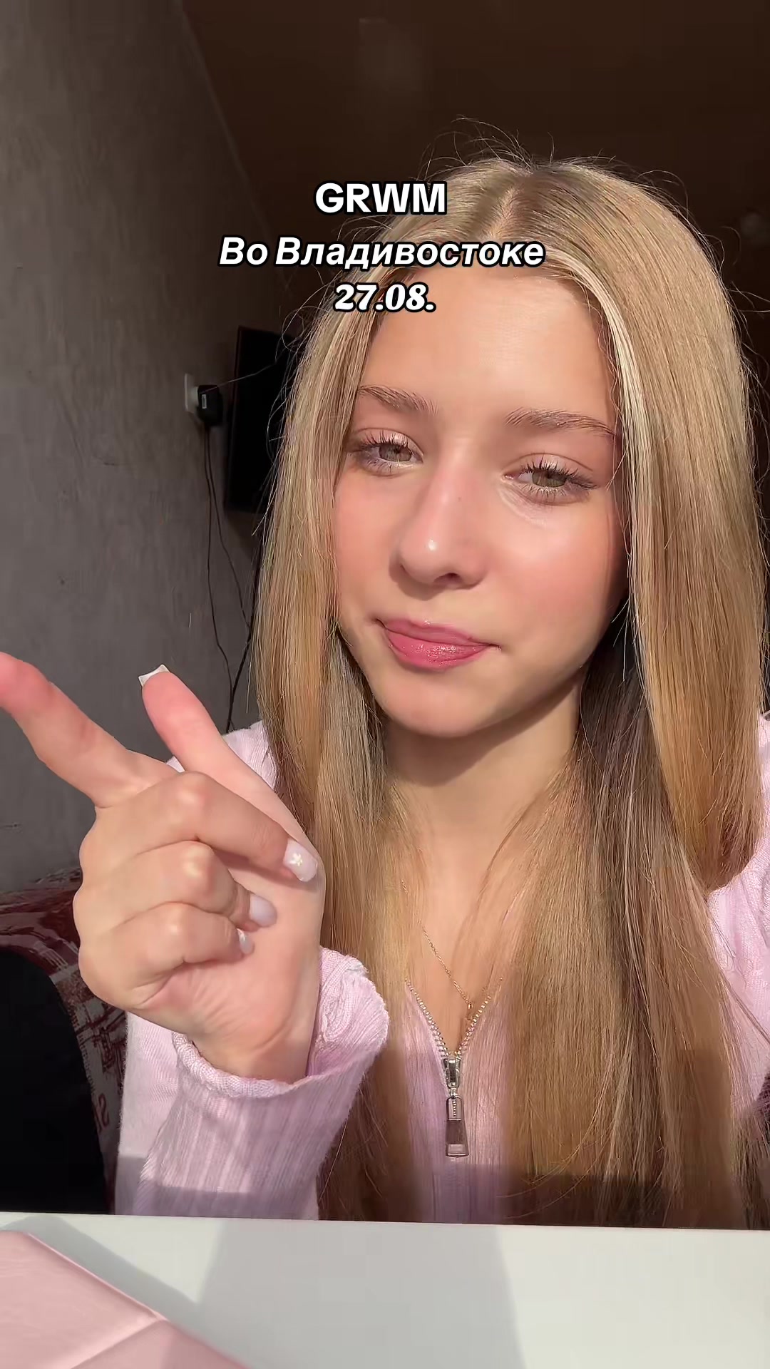 @тгк: Кира Комиссарова