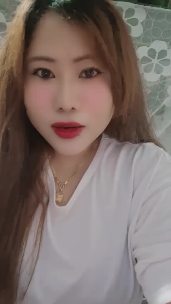 @devi tamang🕊️🕊️🇭🇷🦅🦅💘