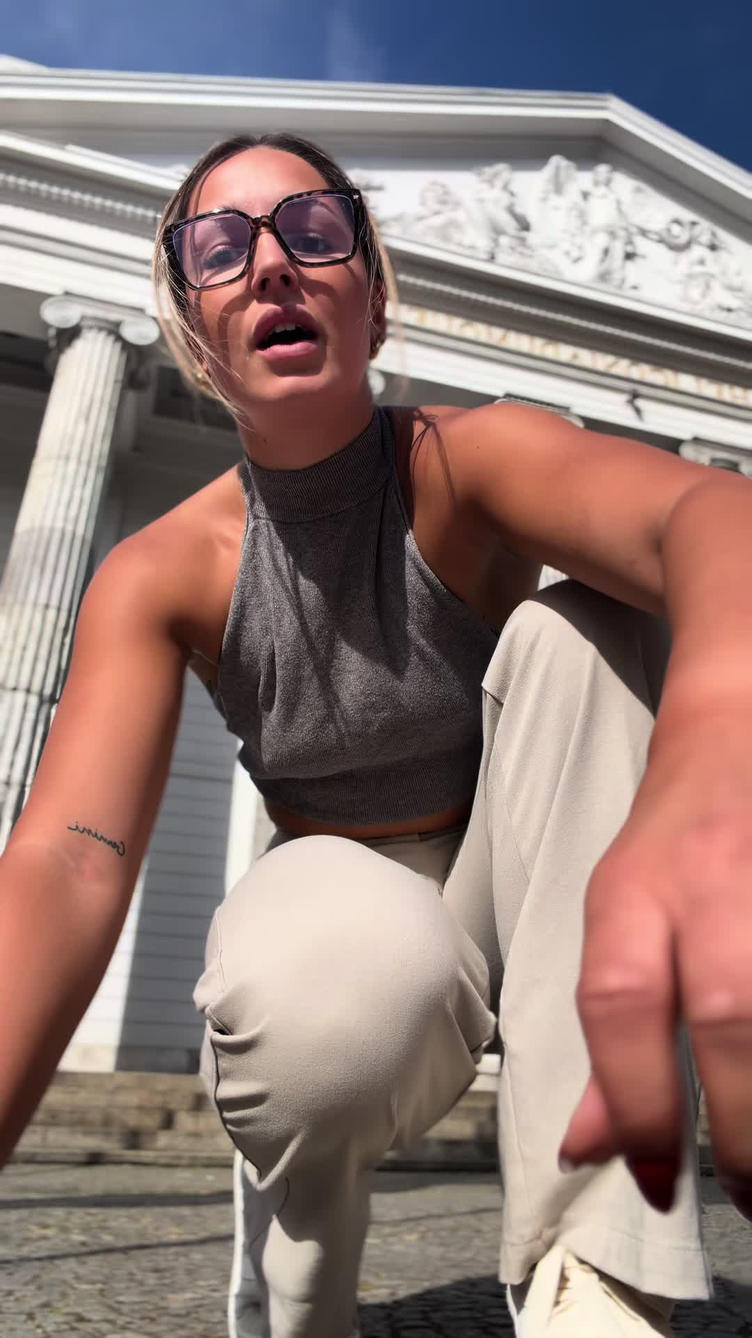 @Laramarieconrads