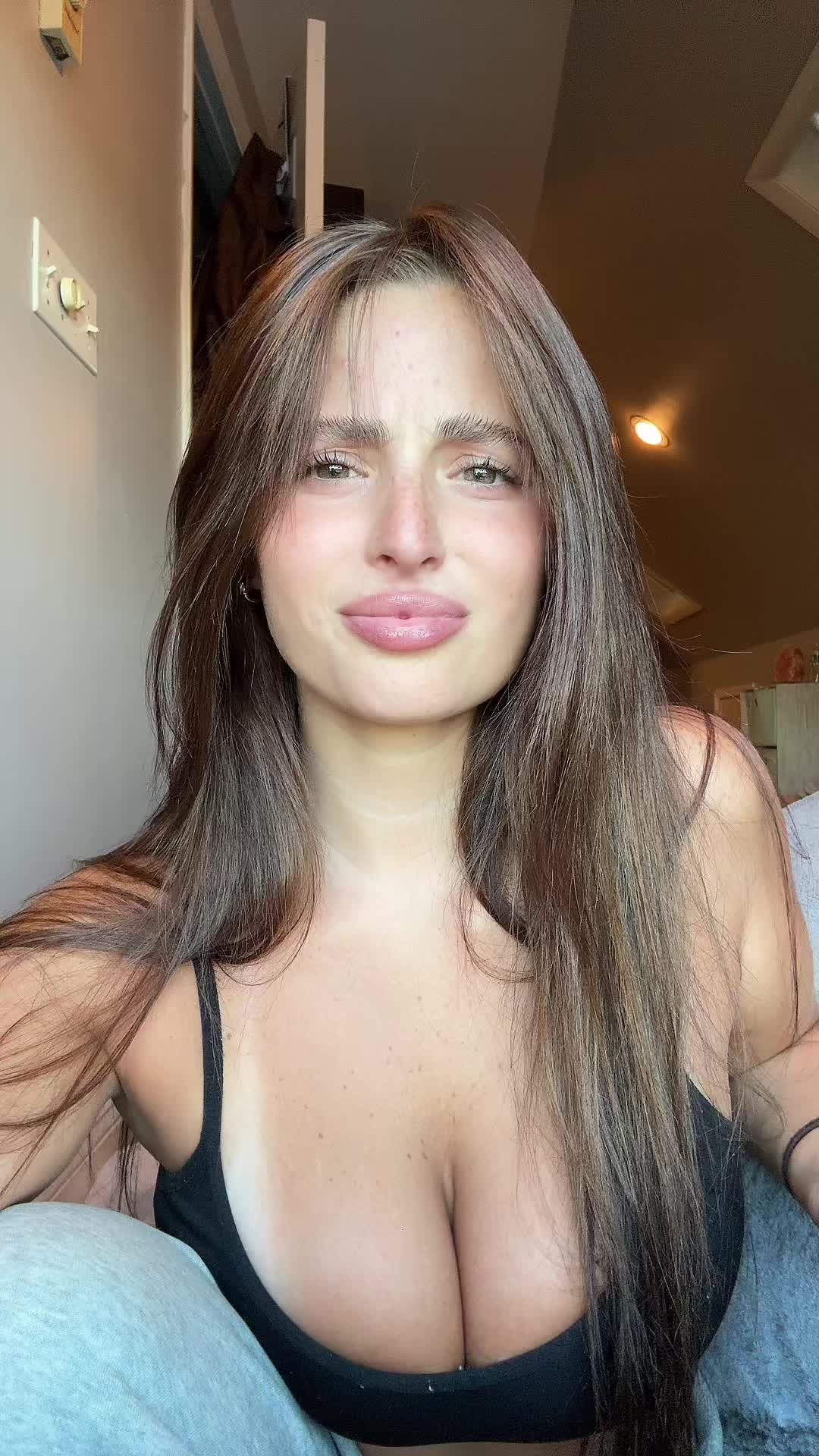 @cairaaa