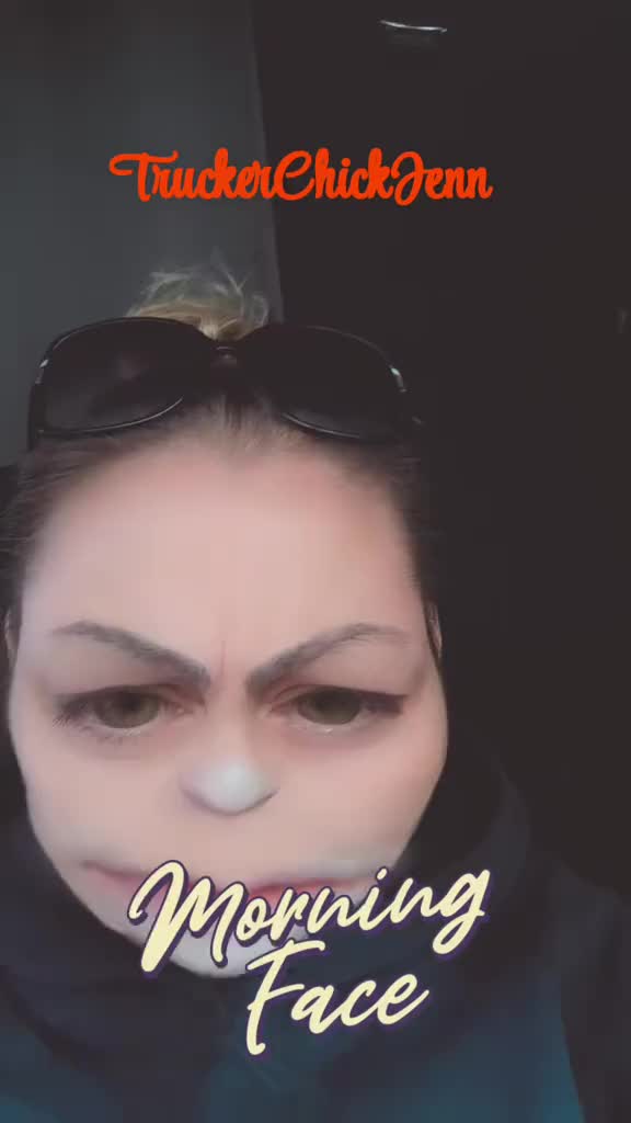 @TruckerChickJenn