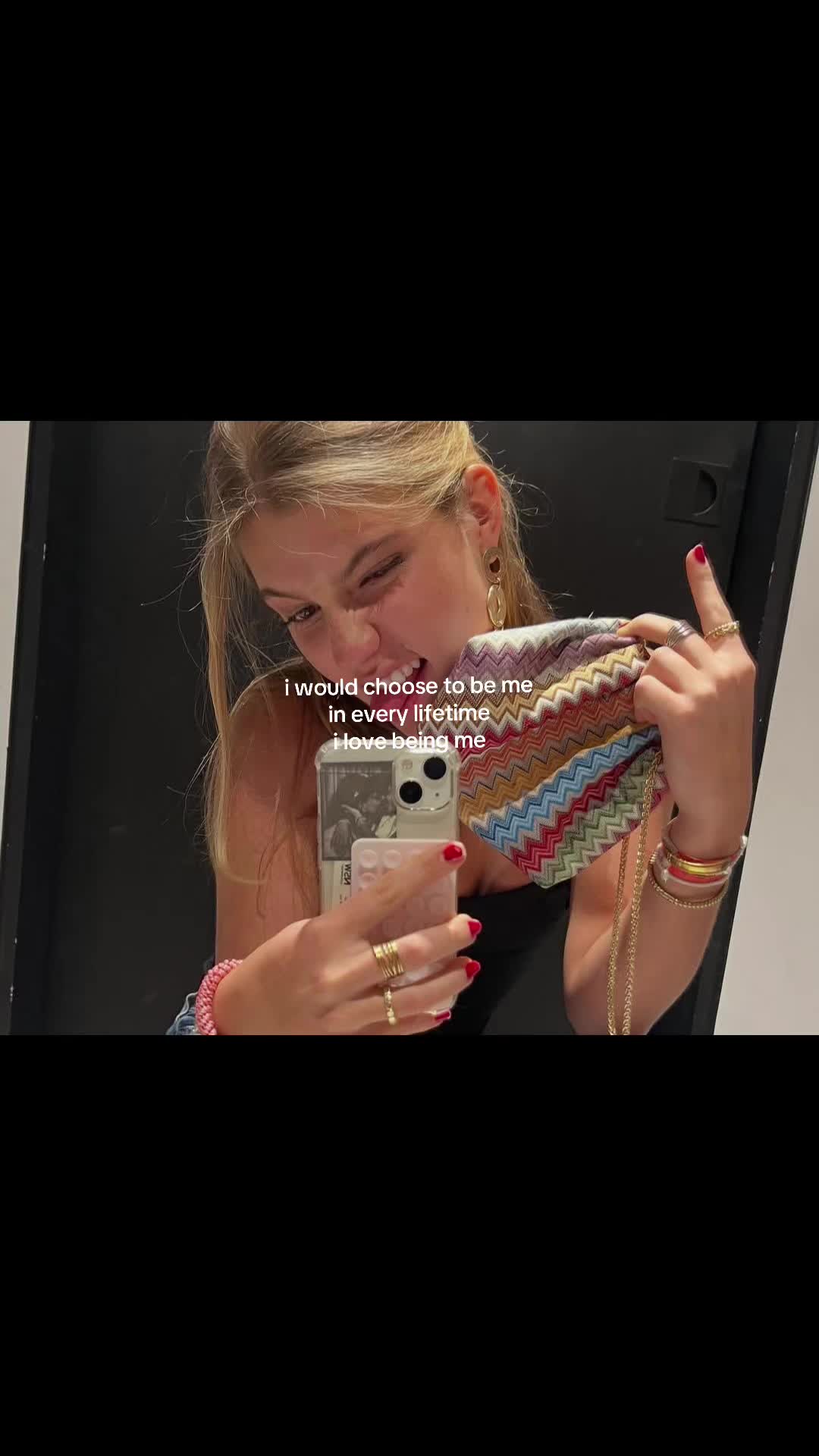 @🍸