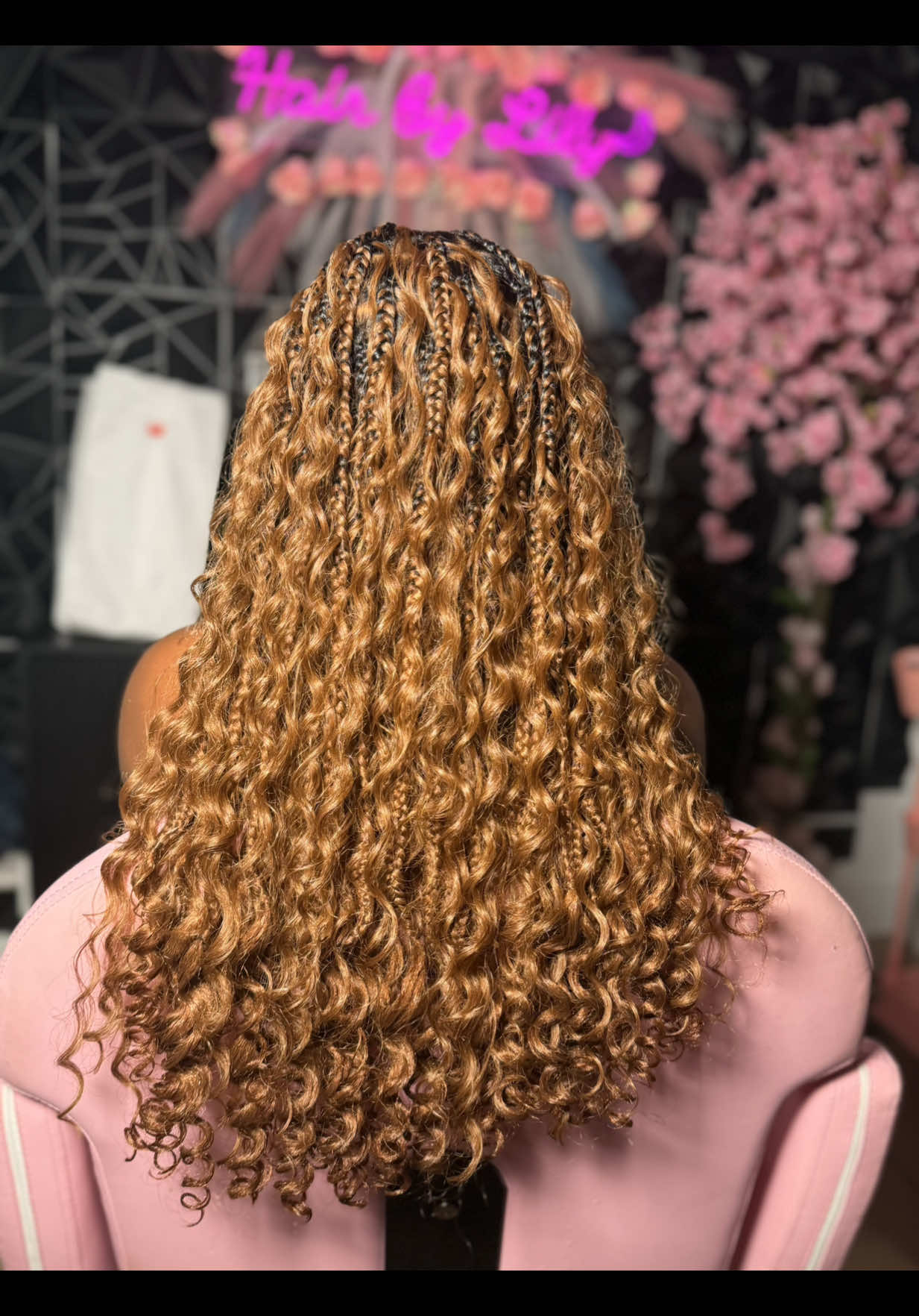 @Hairbylily Edmonton 🇨🇦