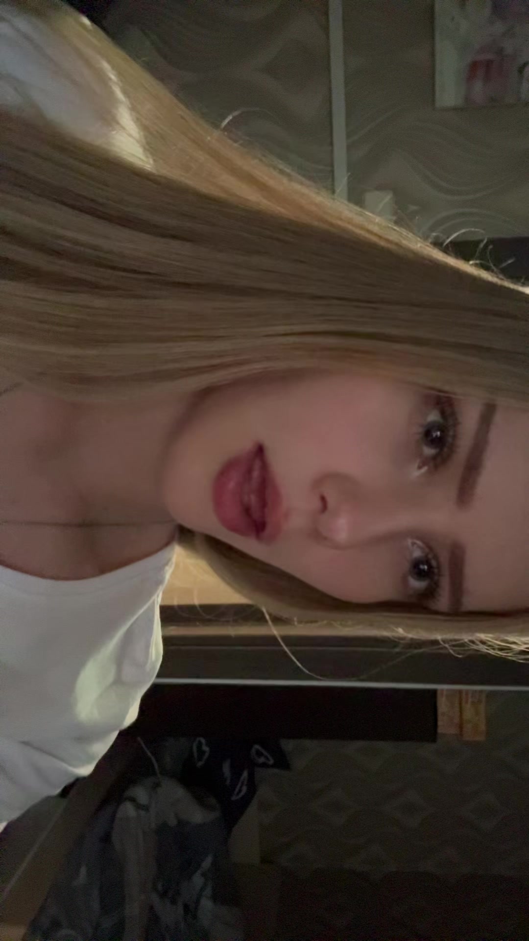@anaais1
