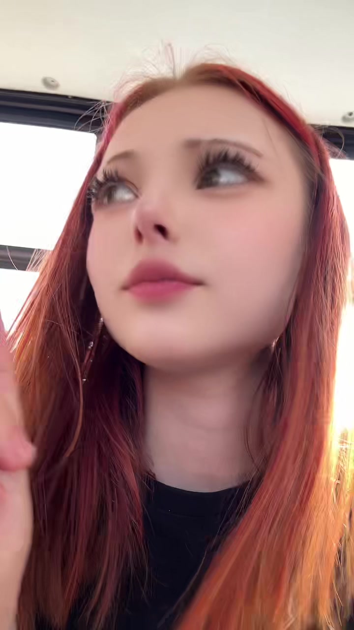 @Элька карамелька🩷🍭