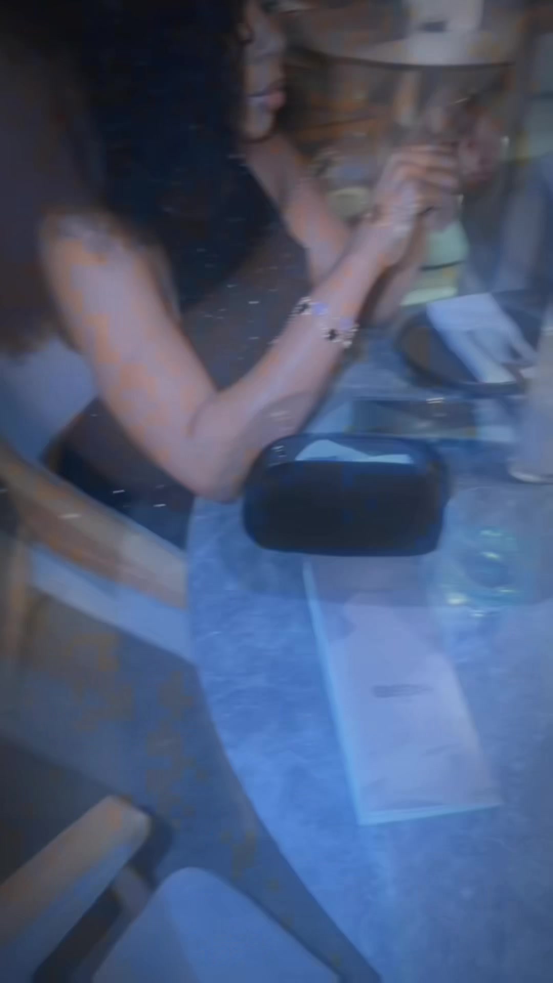 @Aphyriyie