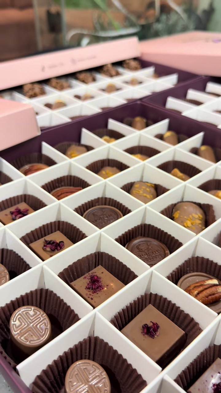 @Violette CHOCOLAT🍫