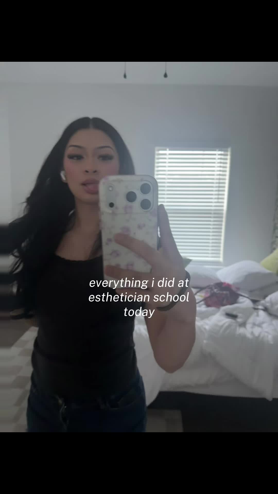 @yani ᥫ᭡