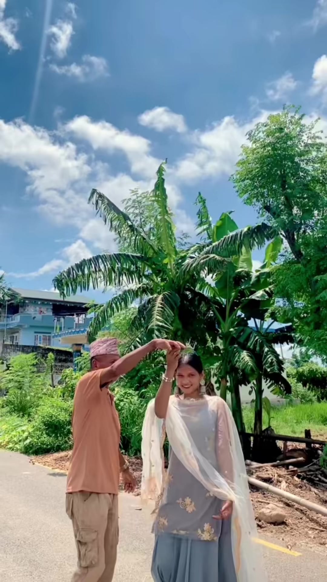 @max ko momi💔🥺