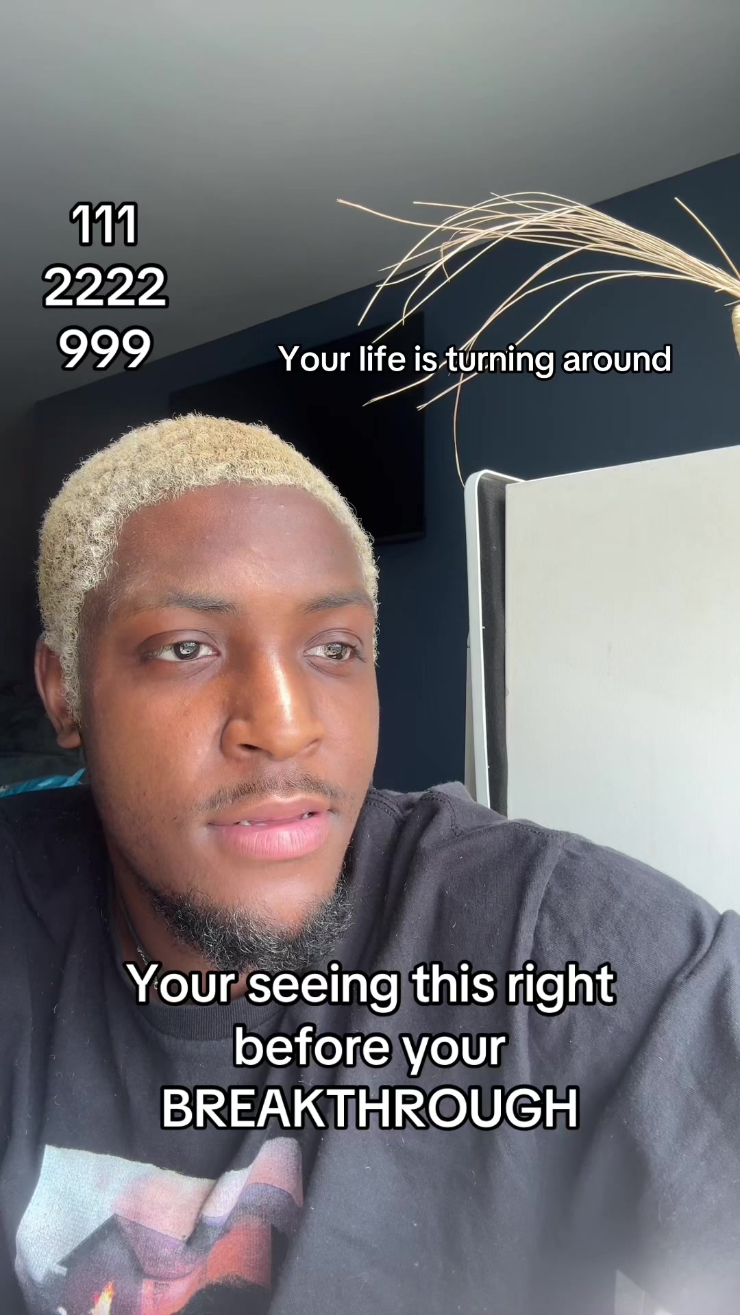 @Cari🦋