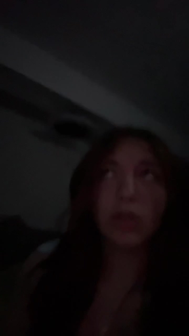 @Laripariiii