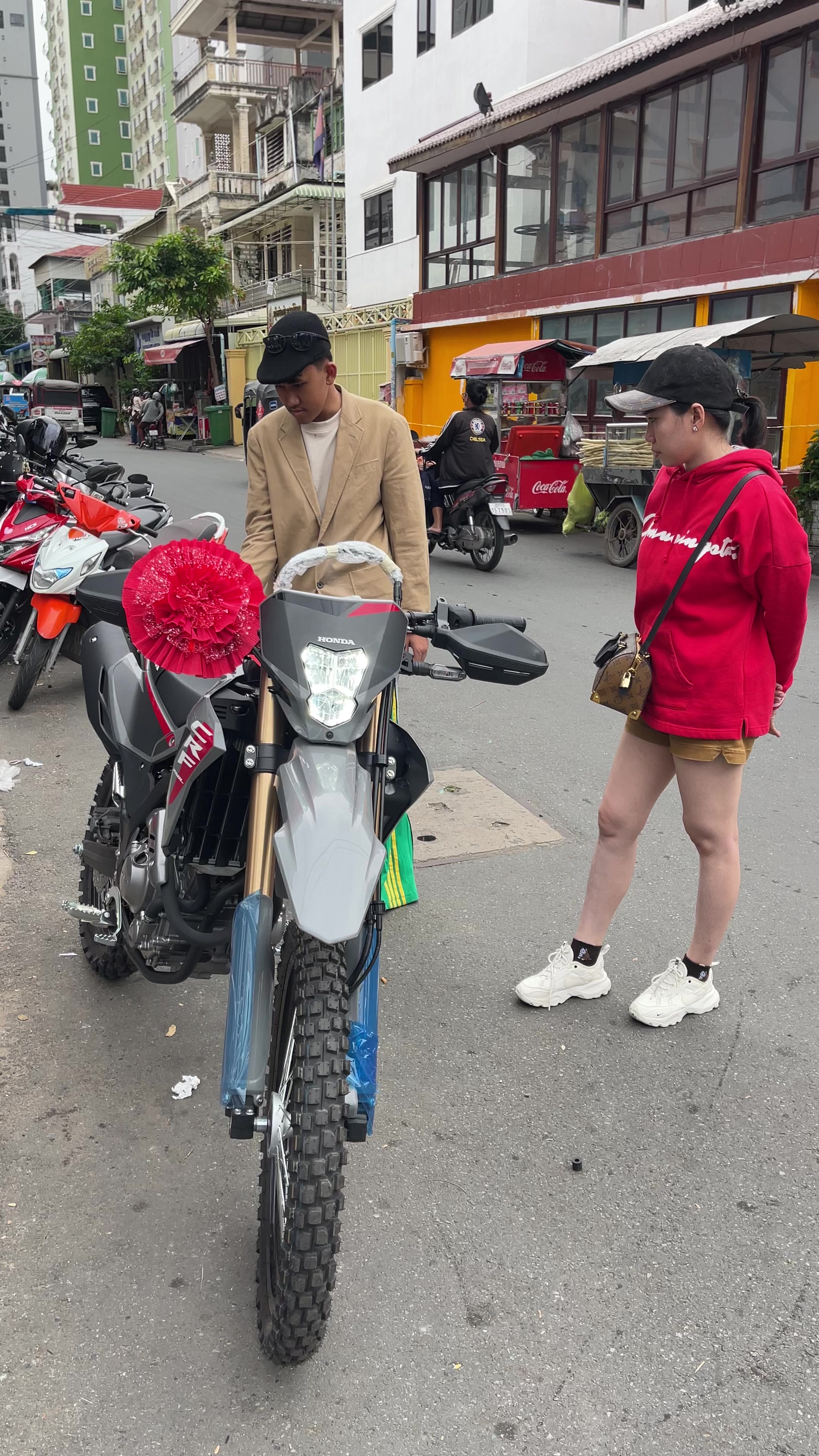 @PSB ផ្លូវភ្លោះអូរឫស្សី