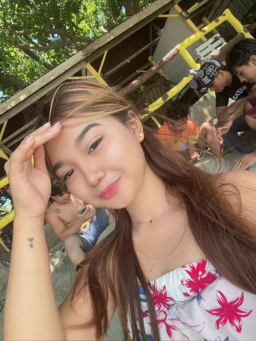 @thisishyacinth