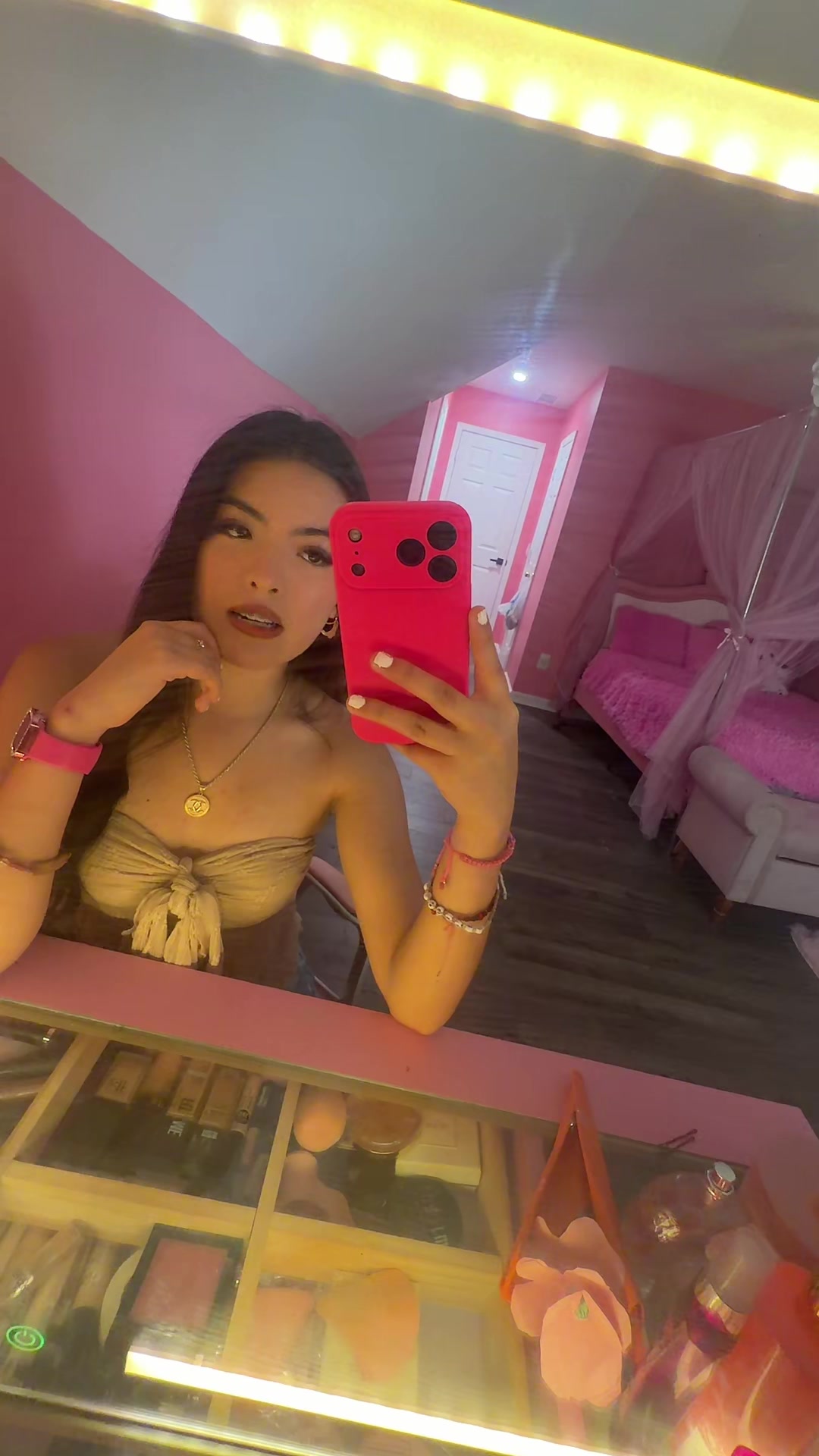 @_n.a.y.e.l.i