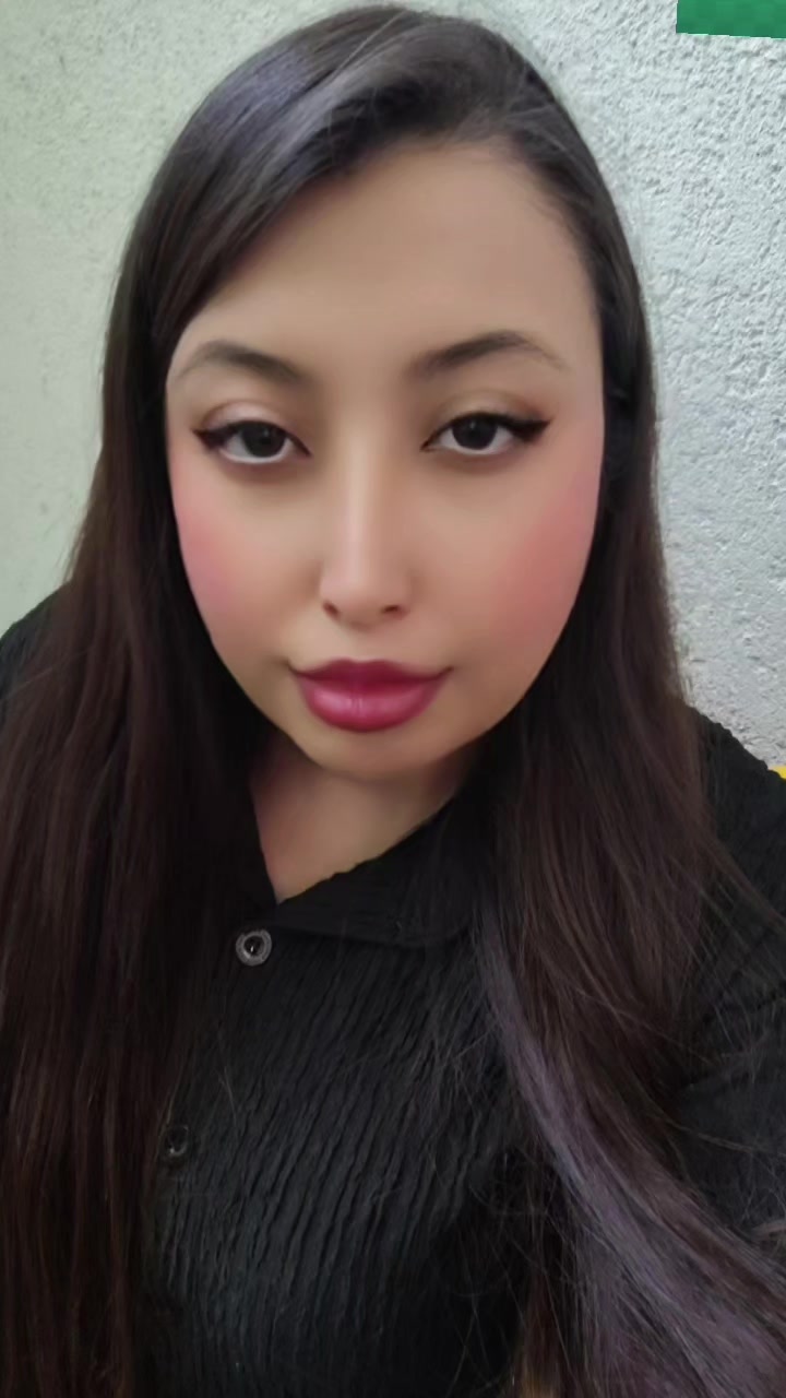 @Danika Zuzunaga