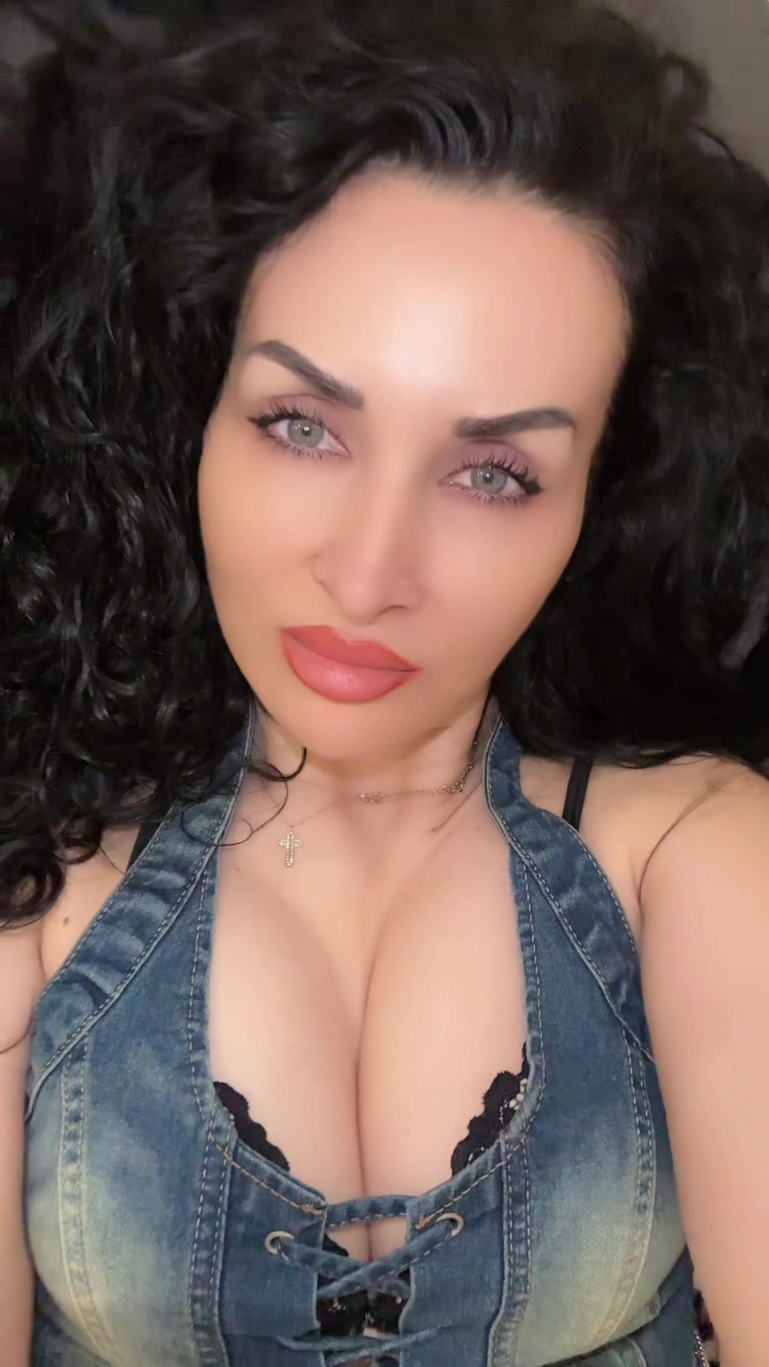@Ela Kristela