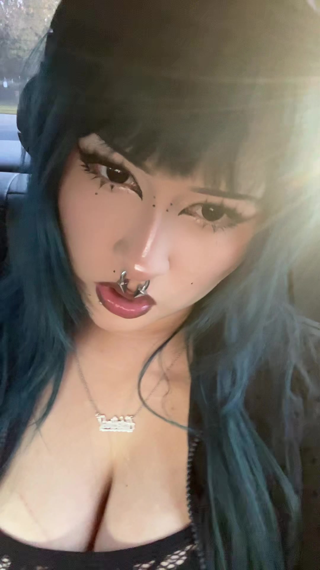 @𖤐𝔔