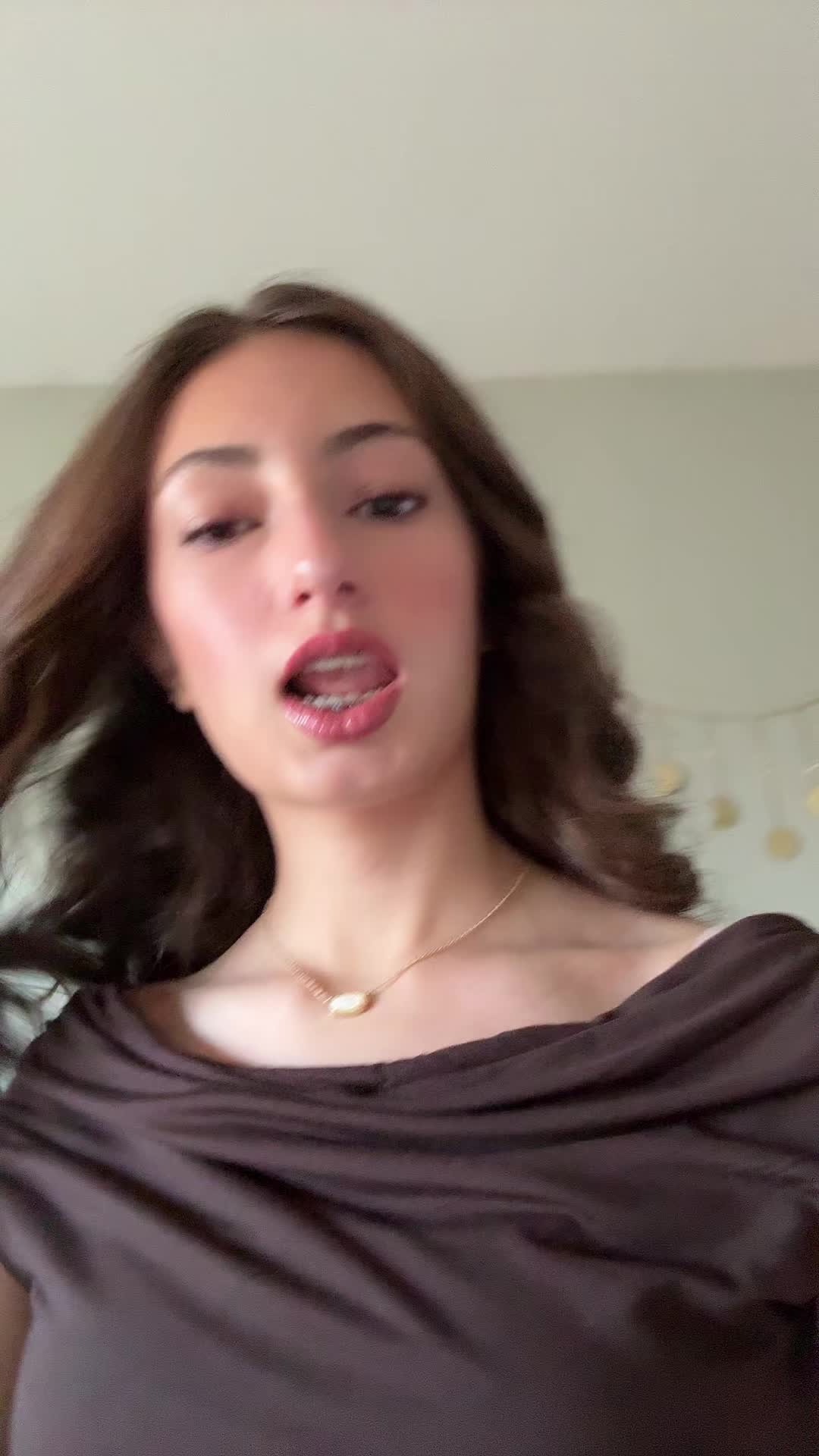 @lessussyheh