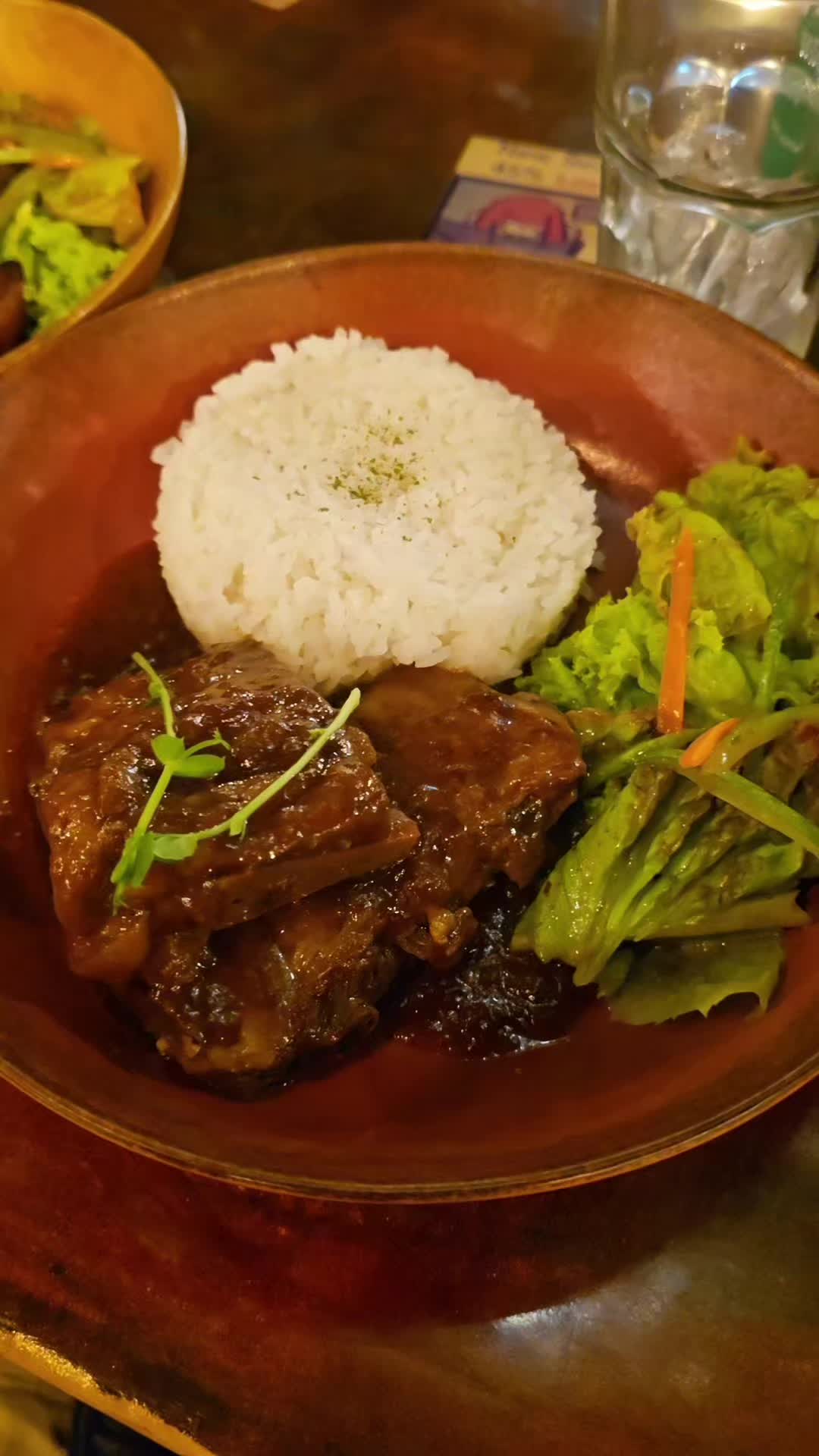 @KUYA GELO EATS