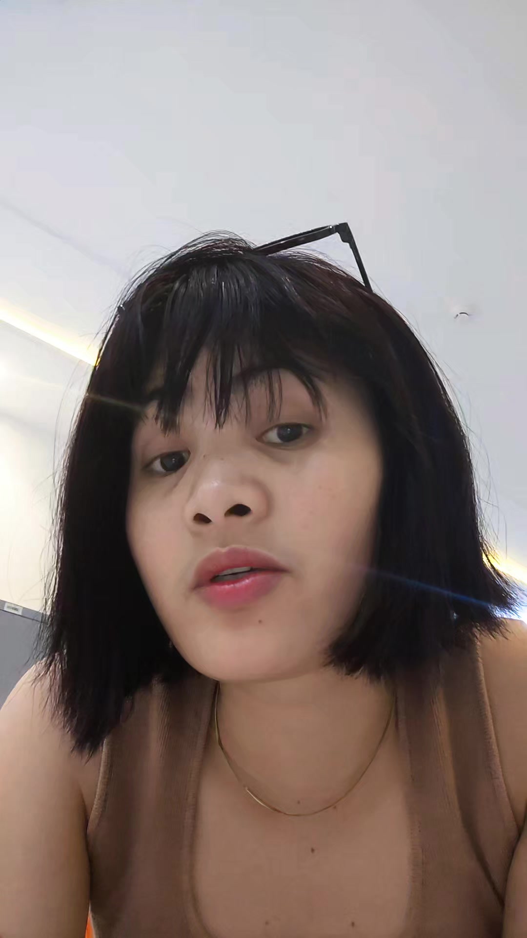 @leoniza