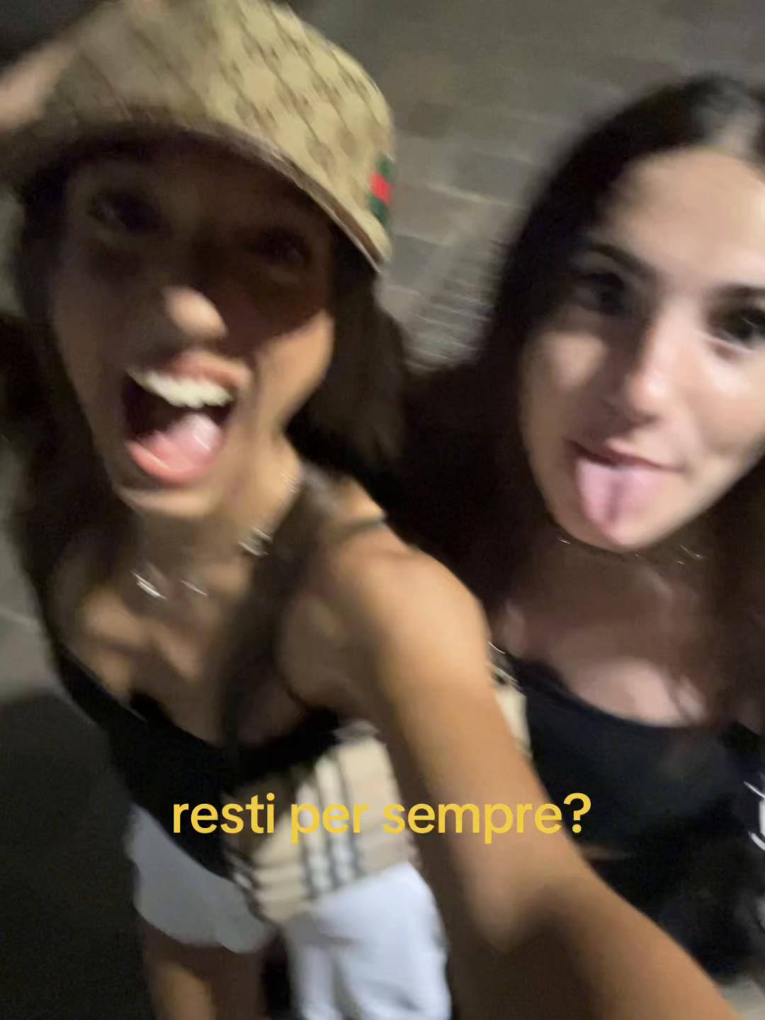 @sorellastre