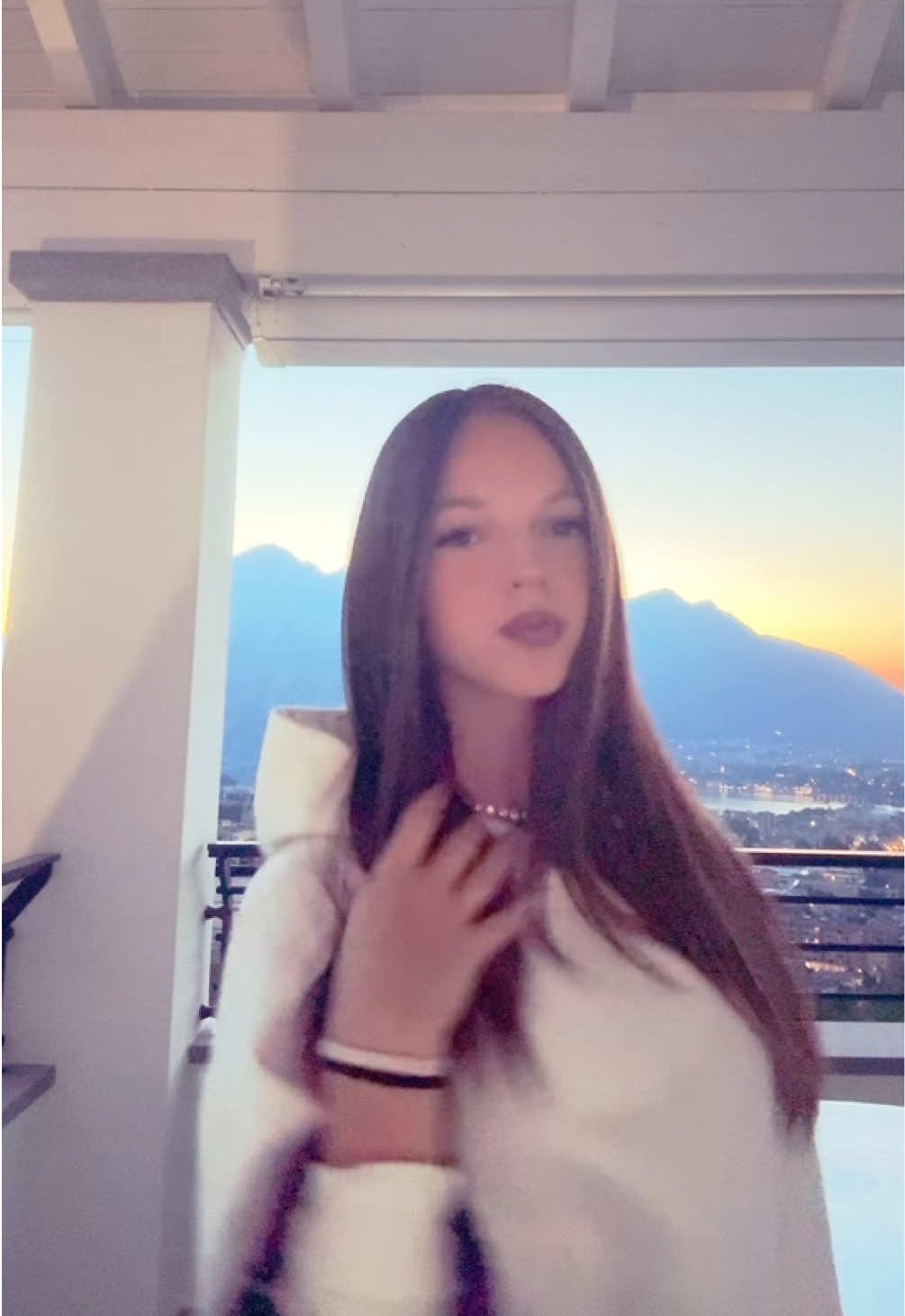 @lavale_