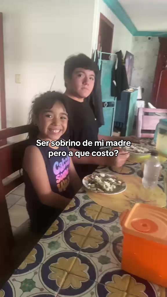 @Monicaabascal