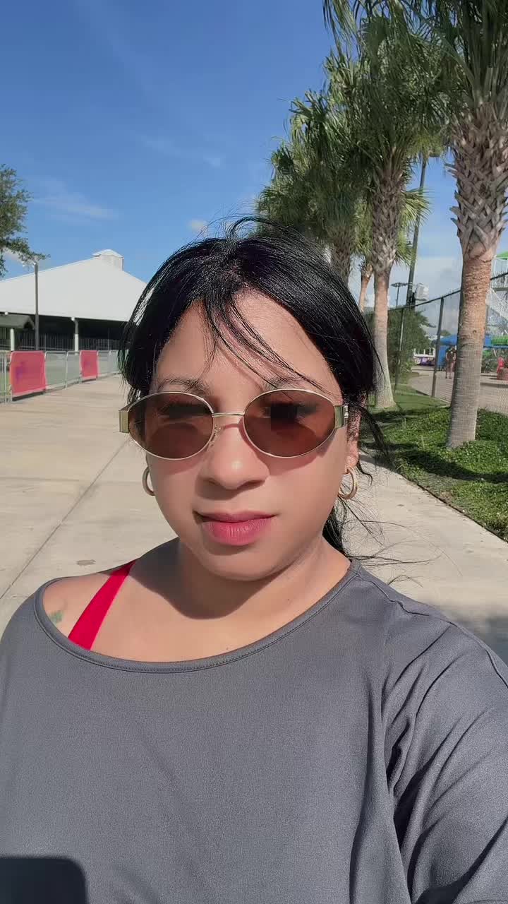 @Nayi Shop 🤎☺️😚🇺🇸