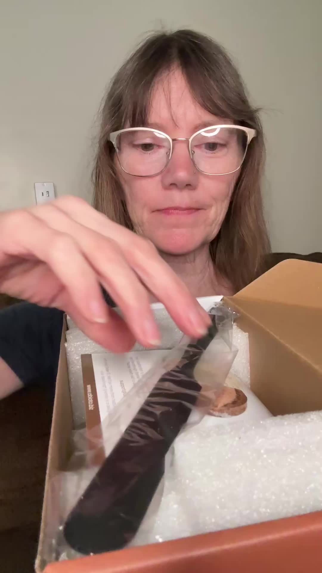 @CraftyLori🧵sews rite
