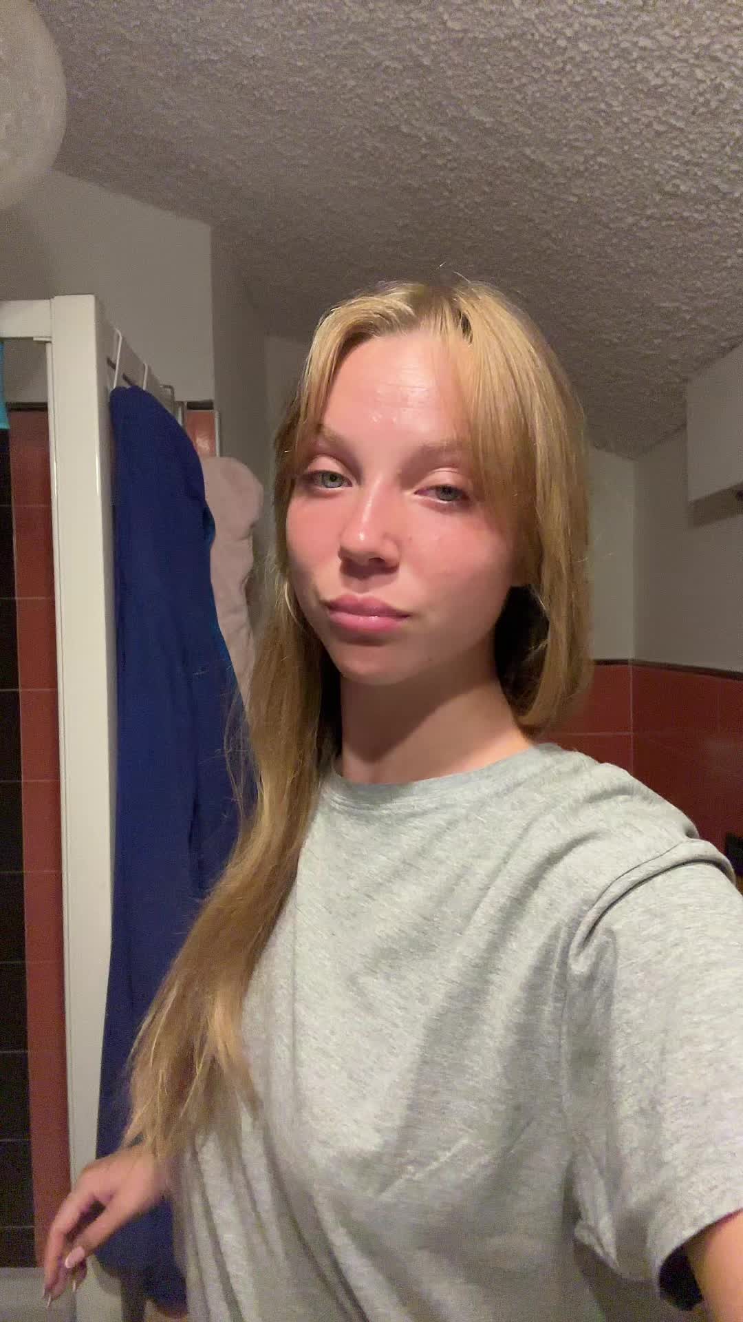 @Isi👸🏼