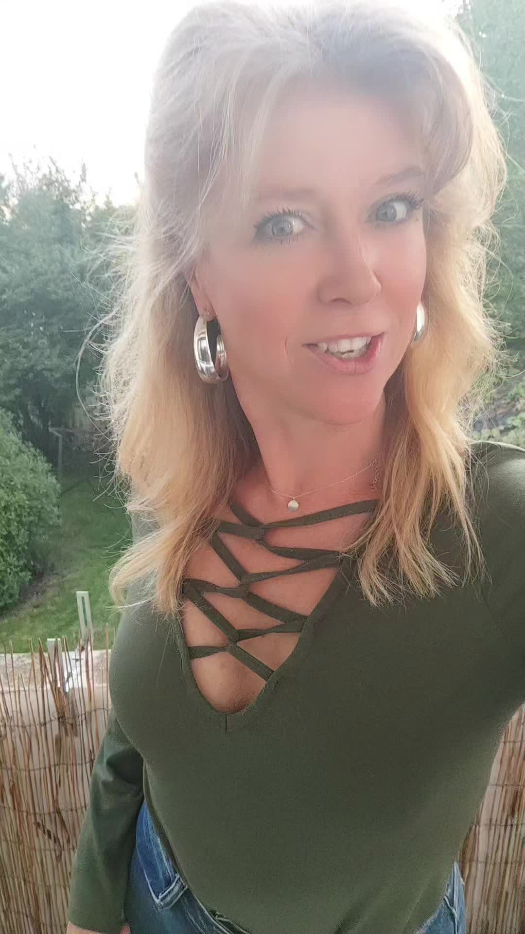 @MEL🌹