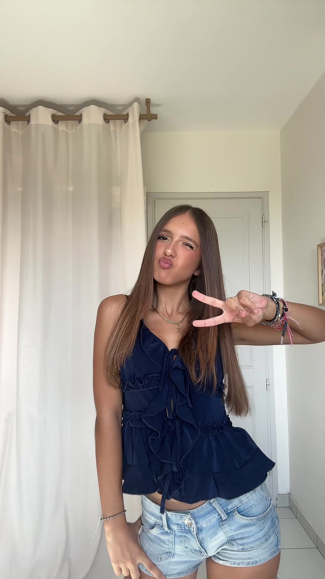 @Elsouuuu