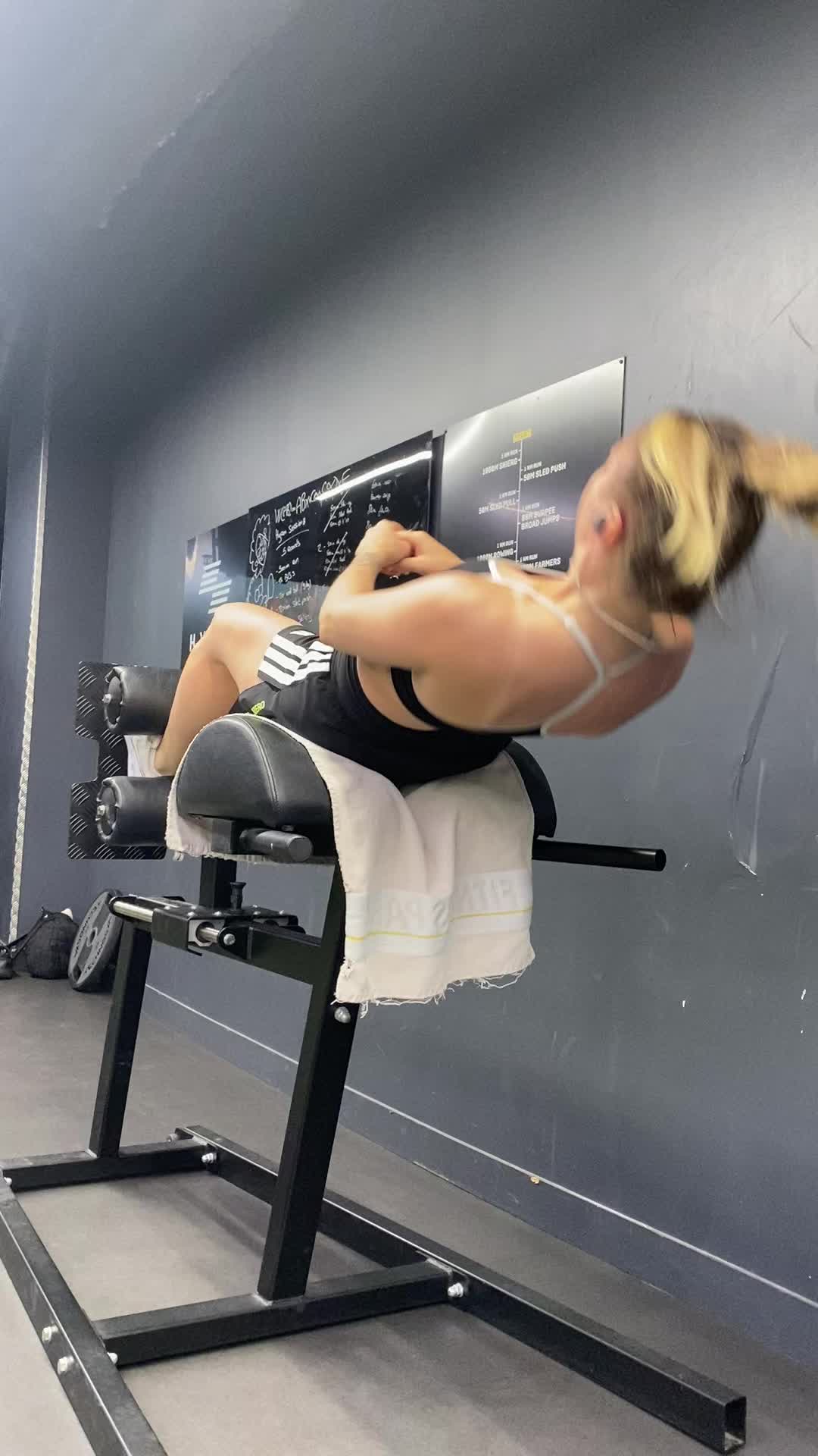 @oxana.fit