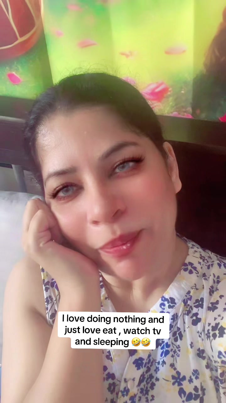 @BeautywithBrain😎😎🧠🧐👸